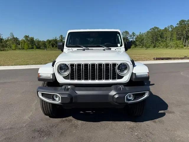 2025 Jeep Wrangler 4-Door Sahara 4x4