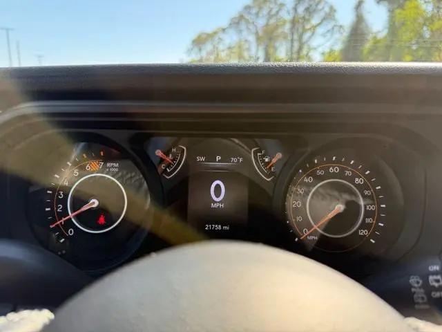 2025 Jeep Wrangler 4-Door Summit 4x4