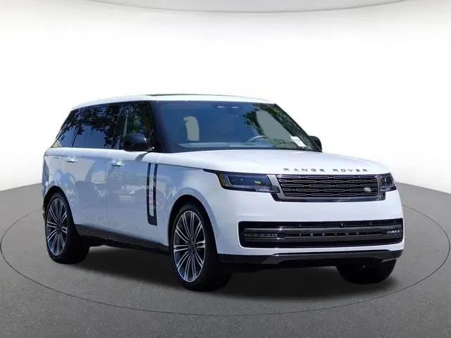 2026 Land Rover Range Rover P530 SE 7 Seat