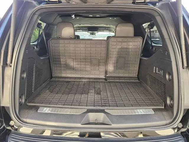 2024 Chevrolet Suburban 4WD High Country