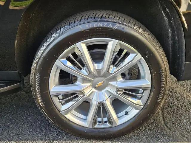 2024 Chevrolet Suburban 4WD High Country