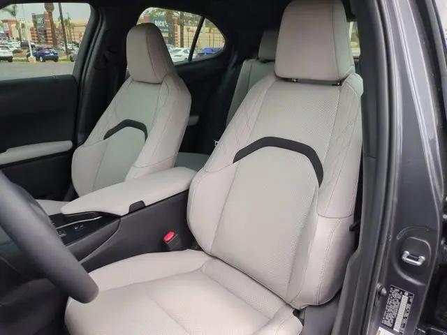 2026 Lexus 300 Premium
