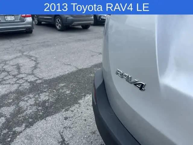 2013 Toyota RAV4 LE