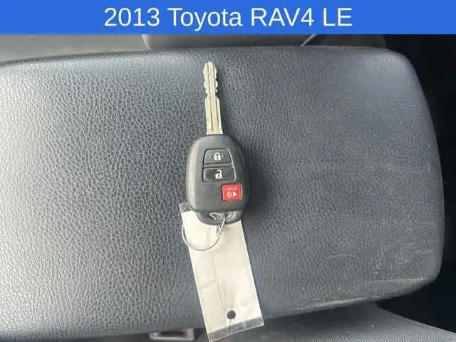 2013 Toyota RAV4 LE