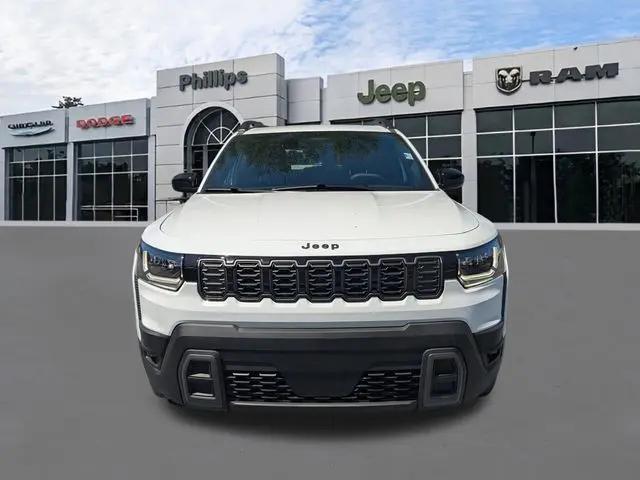 2026 Jeep Cherokee Laredo 4x4