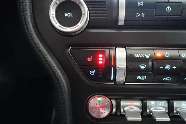 2022 Ford Mustang EcoBoost Premium Fastback