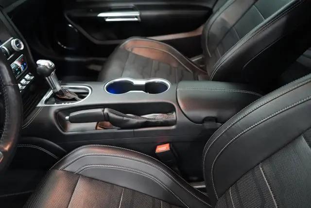 2022 Ford Mustang EcoBoost Premium Fastback