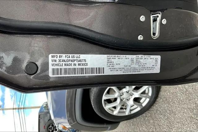 2023 Jeep Compass Latitude Lux FWD