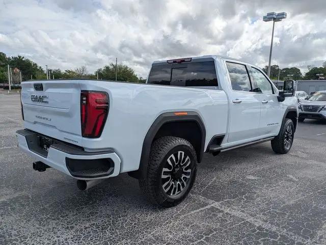 2026 GMC Sierra 2500HD Crew Cab, Standard Bed, Denali Ultimate, 4WD