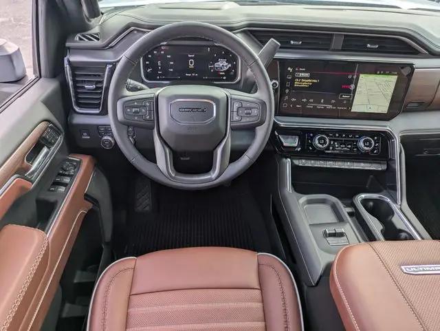 2026 GMC Sierra 2500HD Crew Cab, Standard Bed, Denali Ultimate, 4WD