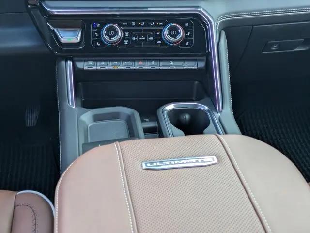 2026 GMC Sierra 2500HD Crew Cab, Standard Bed, Denali Ultimate, 4WD
