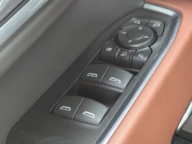 2026 GMC Sierra 2500HD Crew Cab, Standard Bed, Denali Ultimate, 4WD
