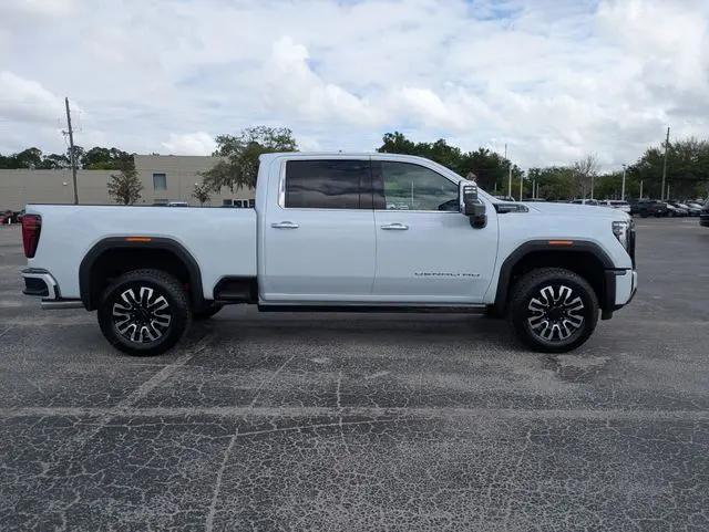 2026 GMC Sierra 2500HD Crew Cab, Standard Bed, Denali Ultimate, 4WD