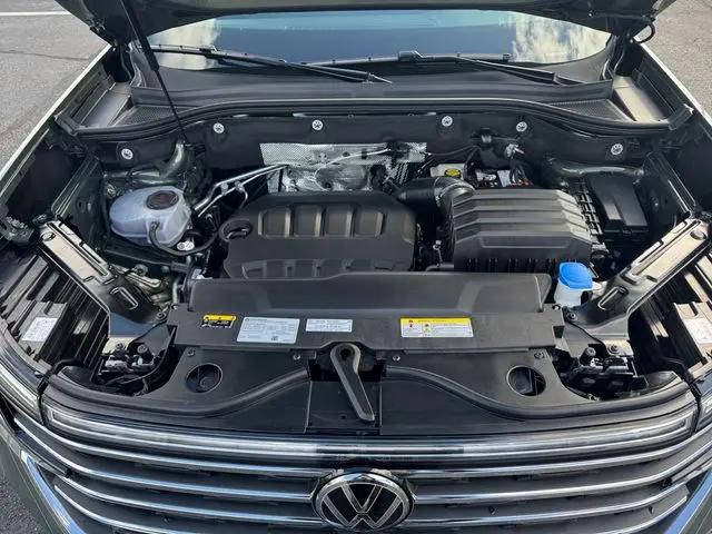 2026 Volkswagen Atlas SE with Technology