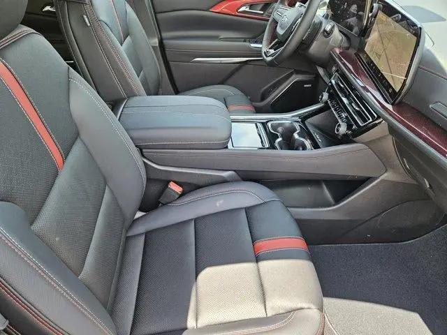 2026 Chevrolet Traverse FWD RS