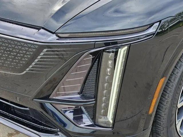 2026 Cadillac iQ Sport AWD