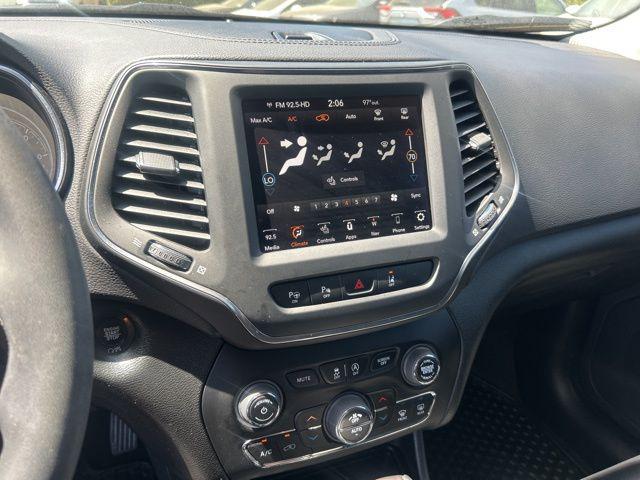 2023 Jeep Cherokee Altitude Lux 4x4