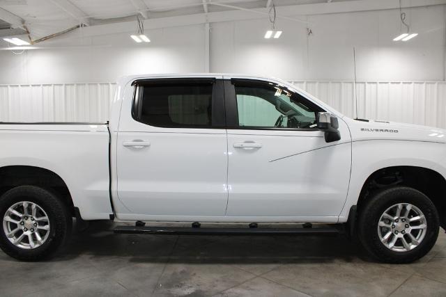 2022 Chevrolet Silverado 1500 4WD Crew Cab Standard Bed LT