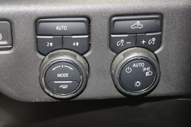 2022 Chevrolet Silverado 1500 4WD Crew Cab Standard Bed LT