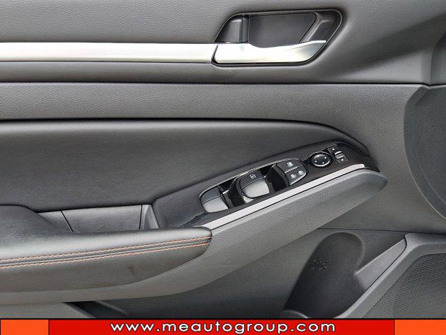 2024 Nissan Altima SR FWD