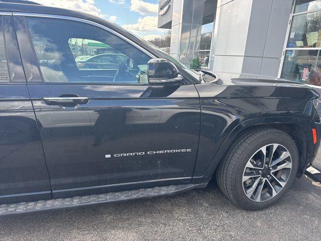 2023 Jeep Grand Cherokee L Overland 4x4 2023 Jeep Grand Cherokee L Overland 4x4