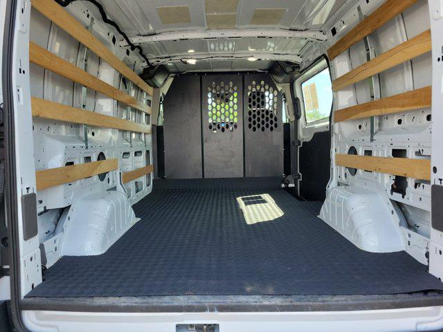 2025 Ford Transit Cargo Van Base