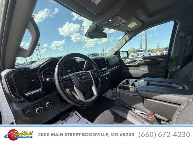 2025 GMC Sierra 1500 4WD Crew Cab Short Box SLT
