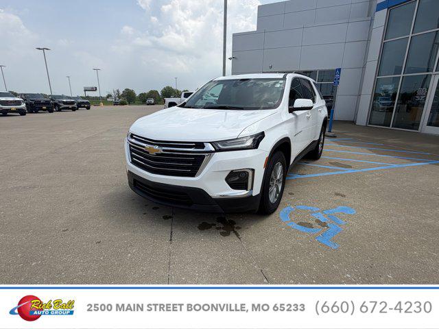 2023 Chevrolet Traverse AWD LT Cloth