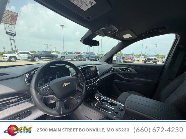 2023 Chevrolet Traverse AWD LT Cloth