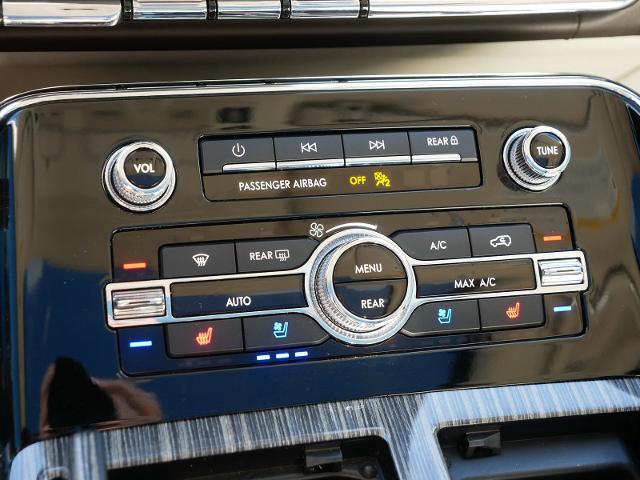 2020 Lincoln Navigator Black Label