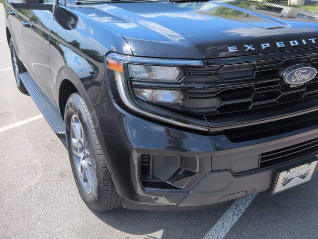 2025 Ford Expedition Active MAX