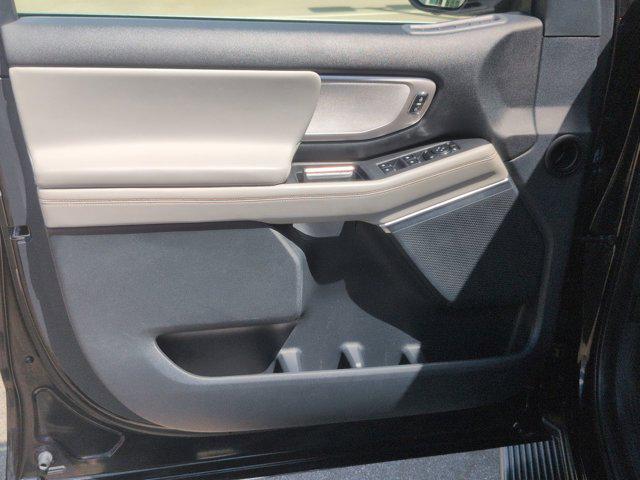 2025 Ford Expedition Active MAX