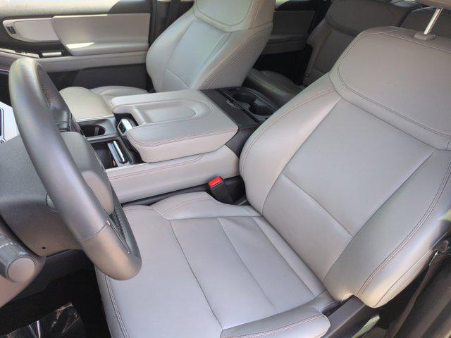 2025 Ford Expedition Active MAX