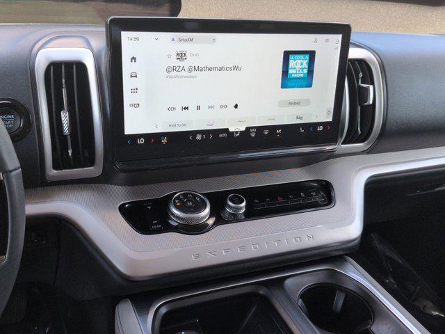 2025 Ford Expedition Active MAX