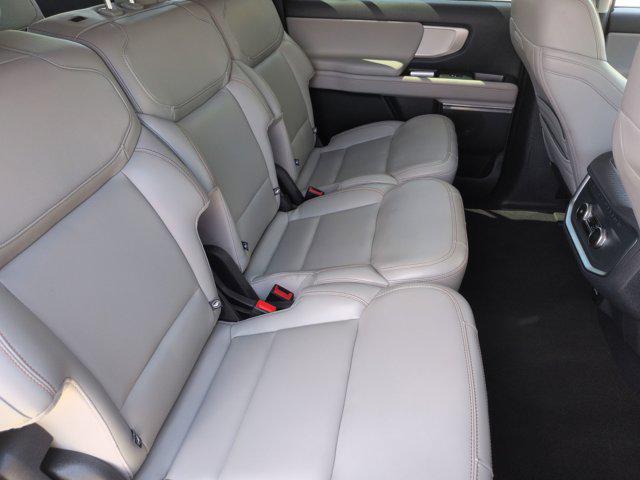 2025 Ford Expedition Active MAX