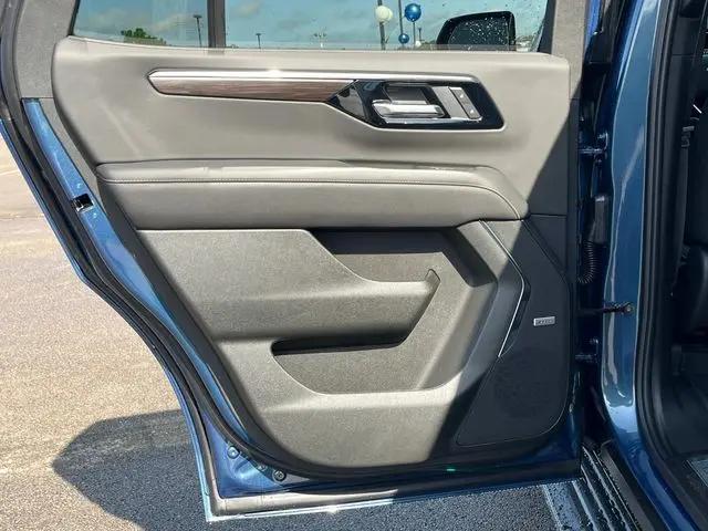 2026 Chevrolet Tahoe 4WD Premier