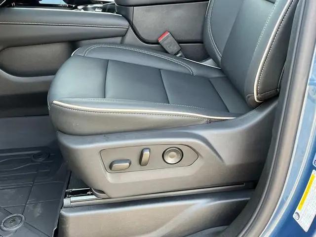 2026 Chevrolet Tahoe 4WD Premier