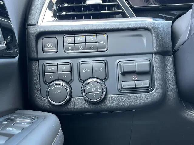 2026 Chevrolet Tahoe 4WD Premier
