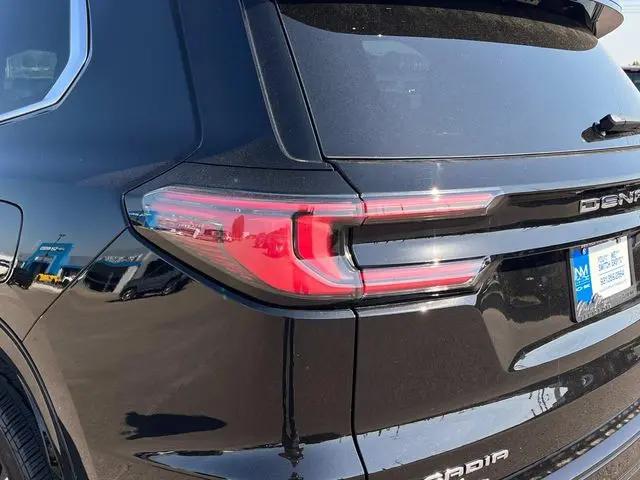 2026 GMC Acadia Denali Ultimate FWD
