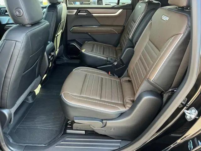 2026 GMC Acadia Denali Ultimate FWD