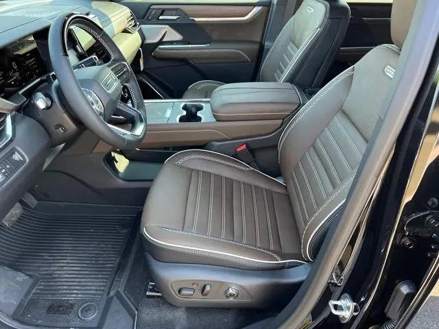 2026 GMC Acadia Denali Ultimate FWD