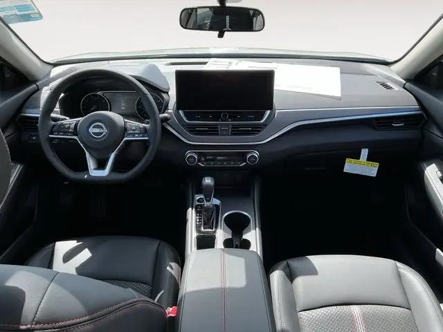2026 Nissan Altima SR FWD