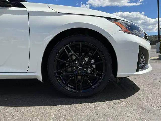 2026 Nissan Altima SR FWD