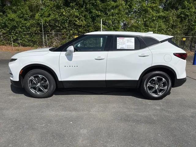 2025 Chevrolet Blazer AWD 2LT