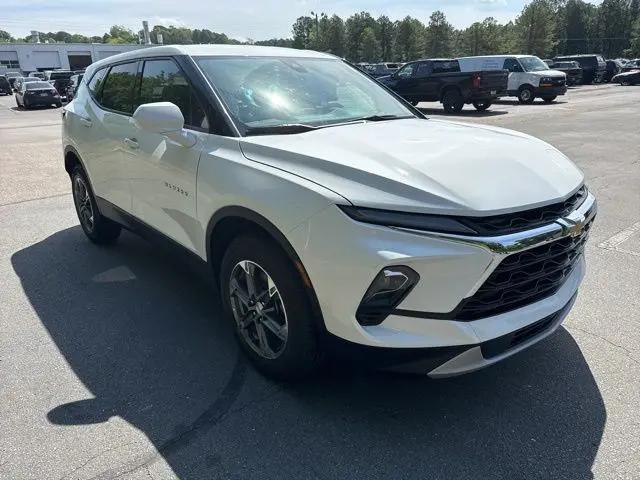 2025 Chevrolet Blazer AWD 2LT