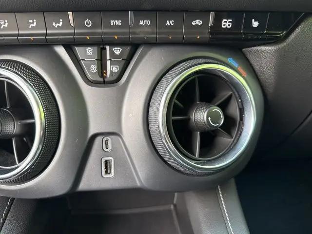 2025 Chevrolet Blazer AWD 2LT