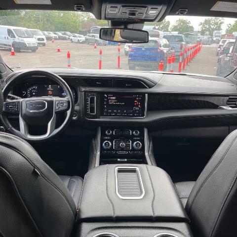 2023 GMC Yukon 4WD Denali