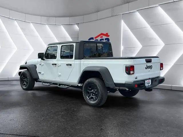 2024 Jeep Gladiator Sport