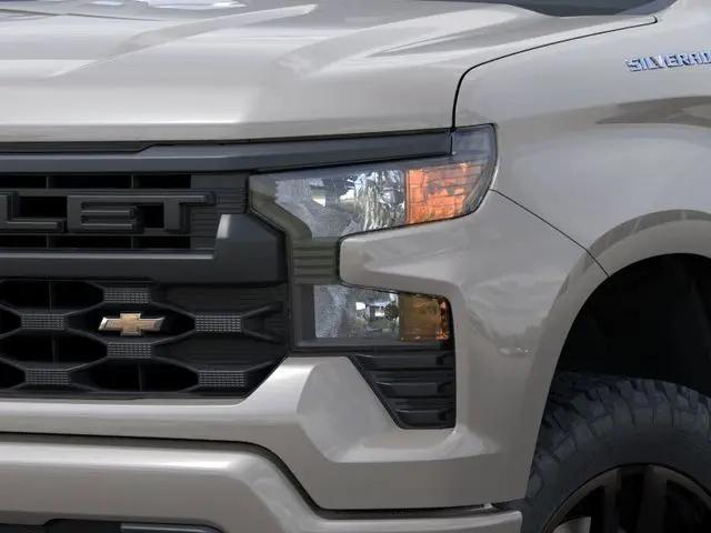 2026 Chevrolet Silverado 1500 4WD Crew Cab Short Bed Custom
