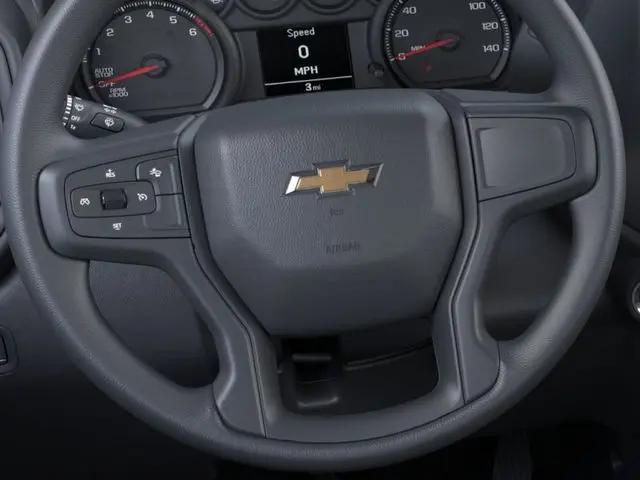 2026 Chevrolet Silverado 1500 4WD Crew Cab Short Bed Custom